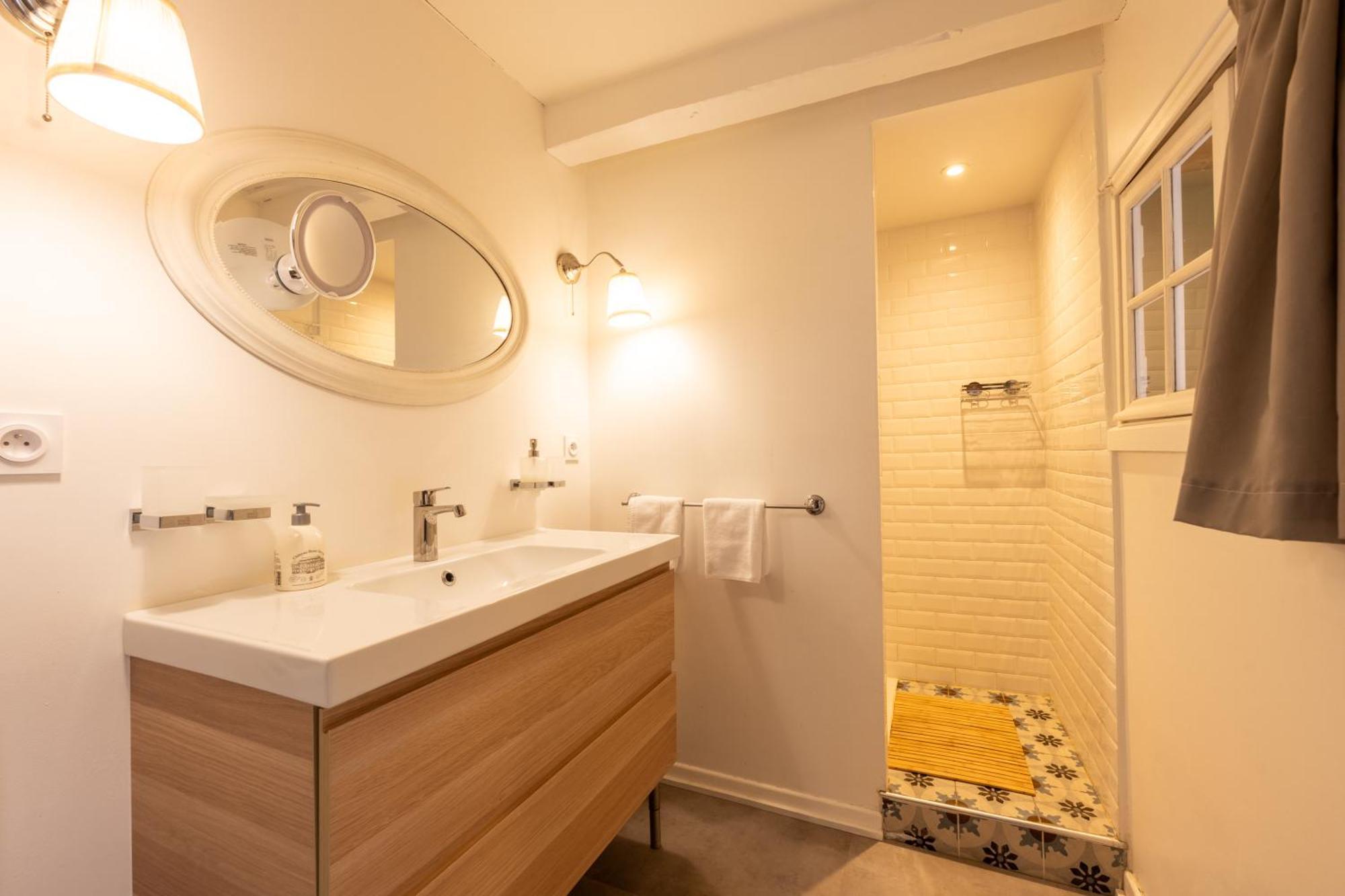 Sous Les Toits D'Annecy, Un Appartement Irresistible Pour 1 A 6 Personnes En Plein Coeur De Ville 외부 사진